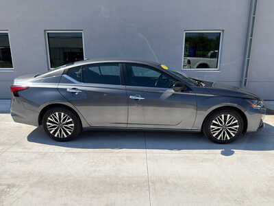 2025 Nissan Altima, $19950. Photo 7