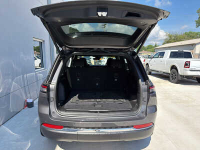 2025 Jeep Grand Cherokee, $36250. Photo 9