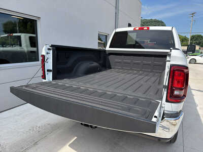 2026 RAM 2500 Crew Cab, $46750. Photo 8