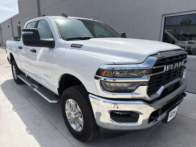 2026 RAM 2500 Crew Cab, $46750. Photo 1