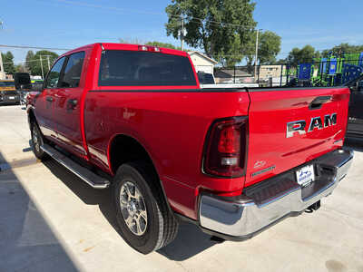 2026 RAM 2500 Crew Cab, $48250. Photo 4