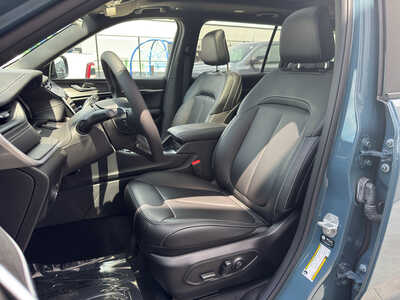 2026 Jeep Grand Cherokee L, $45905. Photo 9