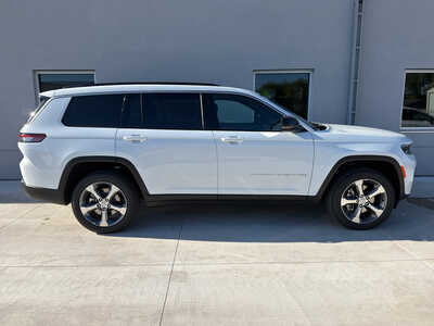 2026 Jeep Grand Cherokee L, $44381. Photo 10