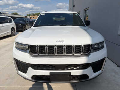 2026 Jeep Grand Cherokee L, $45035. Photo 3