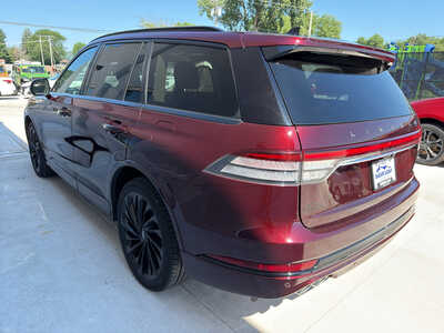 2022 Lincoln Aviator, $44990. Photo 4