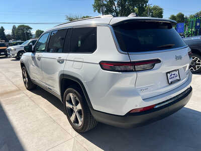 2024 Jeep Grand Cherokee L, $37990. Photo 2