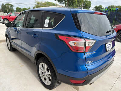 2017 Ford Escape, $12990. Photo 4