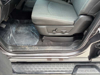 2026 RAM 2500 Crew Cab, $47250. Photo 12