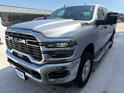 2026 RAM 2500 Crew Cab, $47750. Photo 3