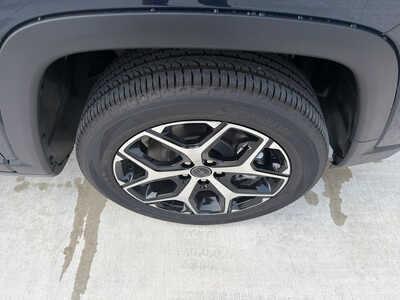 2026 Jeep Compass, $33875. Photo 9
