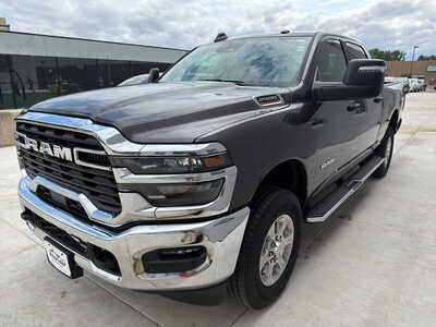 2026 RAM 2500 Crew Cab, $45250. Photo 3