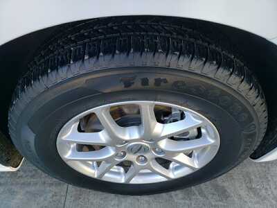 2024 Chrysler Pacifica, $25750. Photo 9