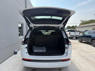 2026 Jeep Grand Cherokee L, $50630. Photo 10