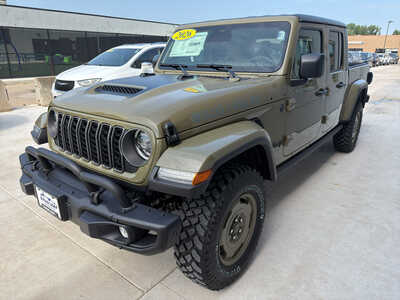 2026 Jeep Gladiator, $47698. Photo 3