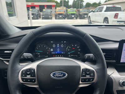 2023 Ford Explorer, $32990. Photo 6