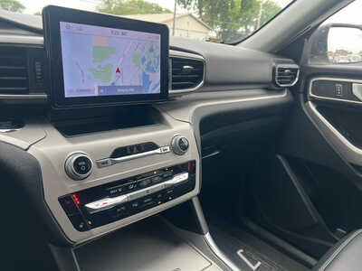 2023 Ford Explorer, $32990. Photo 7