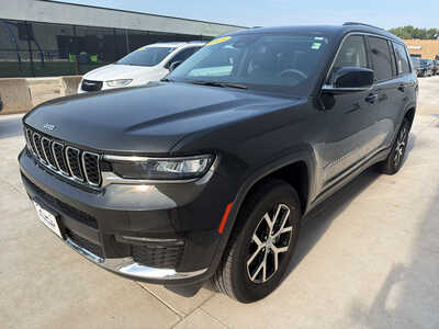 2023 Jeep Grand Cherokee L, $34990. Photo 3