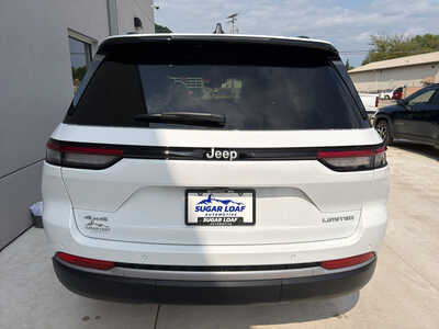 2026 Jeep Grand Cherokee, $43035. Photo 5