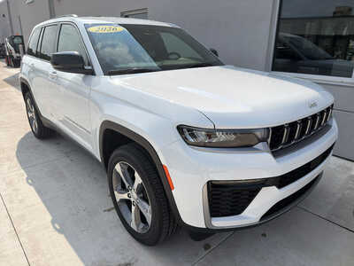 2026 Jeep Grand Cherokee, $43035. Photo 1