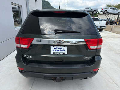 2011 Jeep Grand Cherokee, $7850. Photo 5