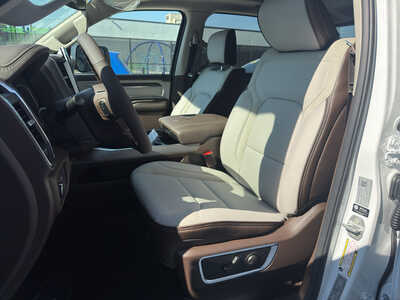2026 RAM 1500 Crew Cab, $66519. Photo 8