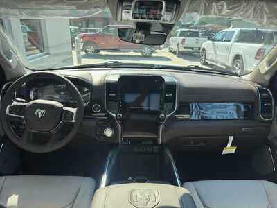 2026 RAM 1500 Crew Cab, $66519. Photo 9