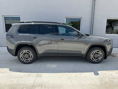 2026 Jeep Cherokee, $37810. Photo 7