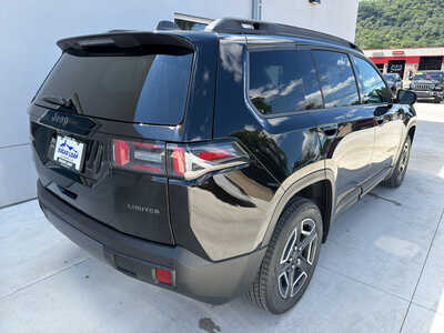 2026 Jeep Cherokee, $37585. Photo 6