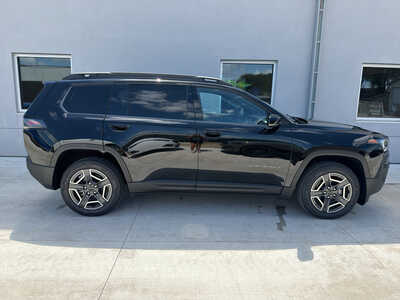 2026 Jeep Cherokee, $37585. Photo 7