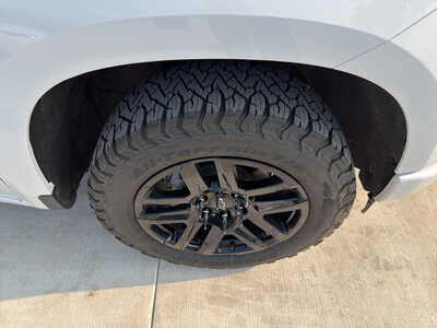 2025 Chevrolet 1500 Crew Cab, $45850. Photo 8