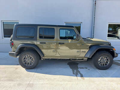 2026 Jeep Wrangler, $46910. Photo 4
