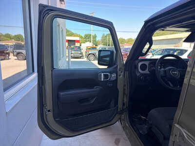2026 Jeep Wrangler, $46910. Photo 9