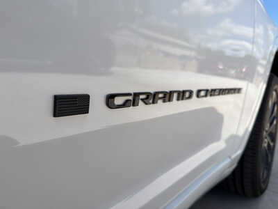 2026 Jeep Grand Cherokee, $47414. Photo 10