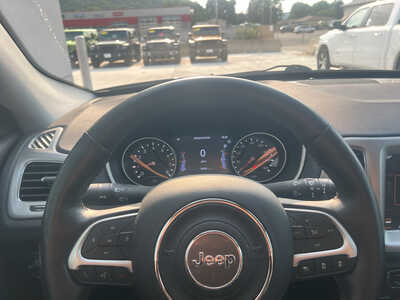 2019 Jeep Compass, $17990. Photo 7