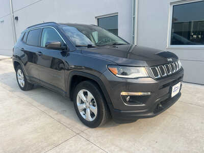 2019 Jeep Compass, $17990. Photo 1