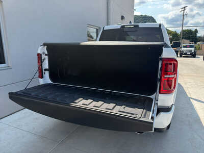 2026 RAM 1500 Crew Cab, $89810. Photo 8