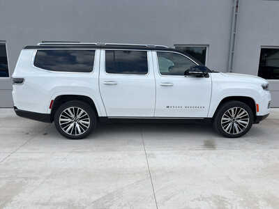 2024 Jeep Grand Wagoneer, $63850. Photo 7