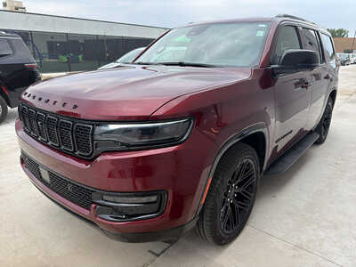 2024 Jeep Wagoneer, $57950. Photo 3