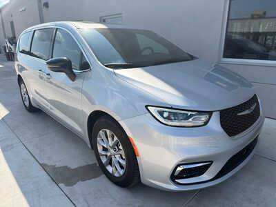 2026 Chrysler Pacifica, $35250. Photo 1