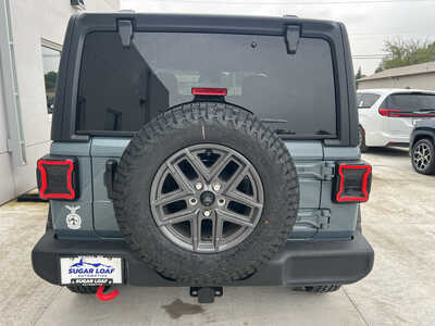 2024 Jeep Wrangler, $33850. Photo 4
