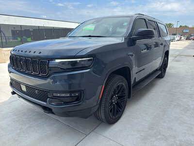 2024 Jeep Wagoneer, $55950. Photo 3