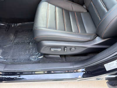 2026 Honda CR-V, $40850. Photo 11