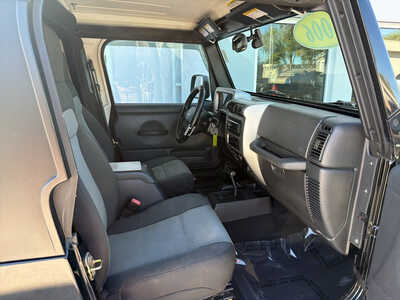 2006 Jeep Wrangler Unlimited, $12990. Photo 12
