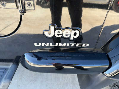2006 Jeep Wrangler Unlimited, $12990. Photo 8