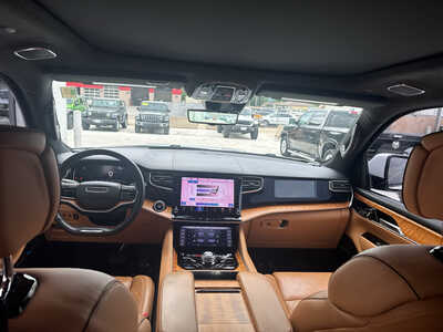 2022 Jeep Grand Wagoneer, $49990. Photo 8