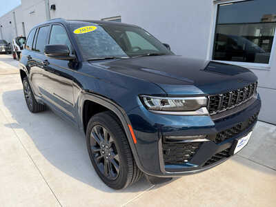 2026 Jeep Grand Cherokee, $48630. Photo 1