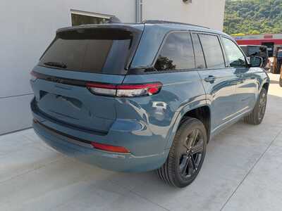 2027 Jeep Grand Cherokee, $51270. Photo 3