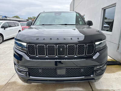 2025 Jeep Wagoneer, $57250. Photo 2