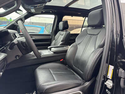 2025 Jeep Wagoneer, $57250. Photo 8