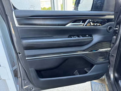 2024 Jeep Grand Wagoneer, $53850. Photo 10